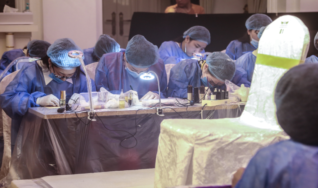 梦涵国际高端美妆学校